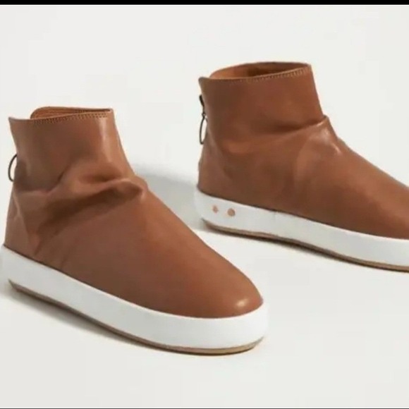 beek Shoes - Beek Tan Leather Slouchy Ankle Boots White Platform Back Zip Womens 7